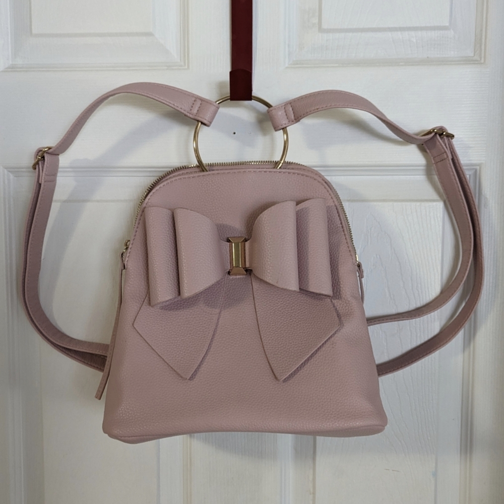 Elegant Pink Bow Accent Women's Bag